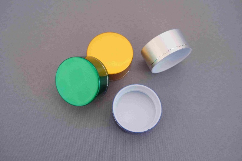 Производитель литьевых форм с холодными литниками