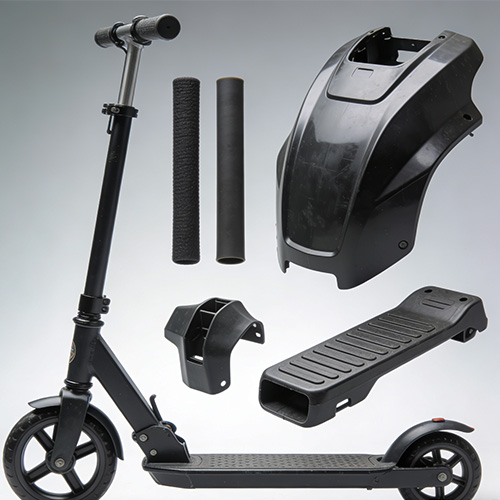 Литье пластиковых деталей скутера